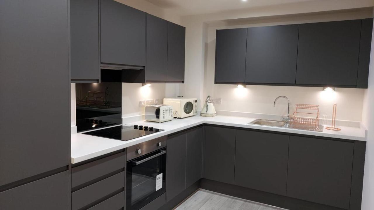 Charming 1-Bed Villa In ลิเวอร์พูล ภายนอก รูปภาพ